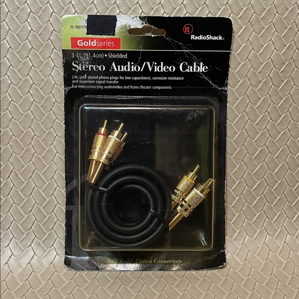 Gold Series Stereo Audio Video Cable Radio Shack 3 Feet Black